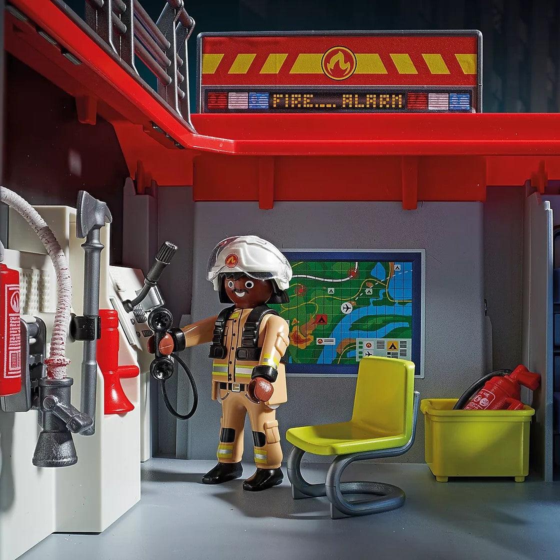 PLAYMOBIL City Action 71193 Caserne de pompiers, Commandez facilement en  ligne