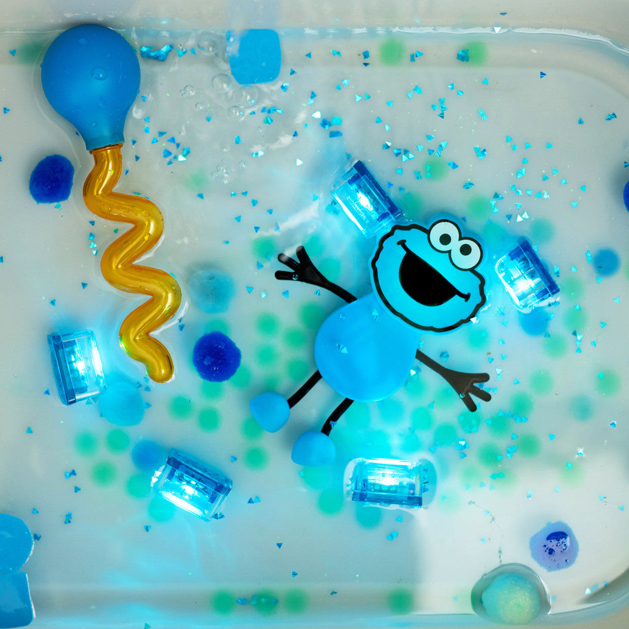 Glo Pals: Ein Typ und leuchtende sensorische Würfel für Wasserbeleuchtungssensoren Spielzeug Sesamstraße
