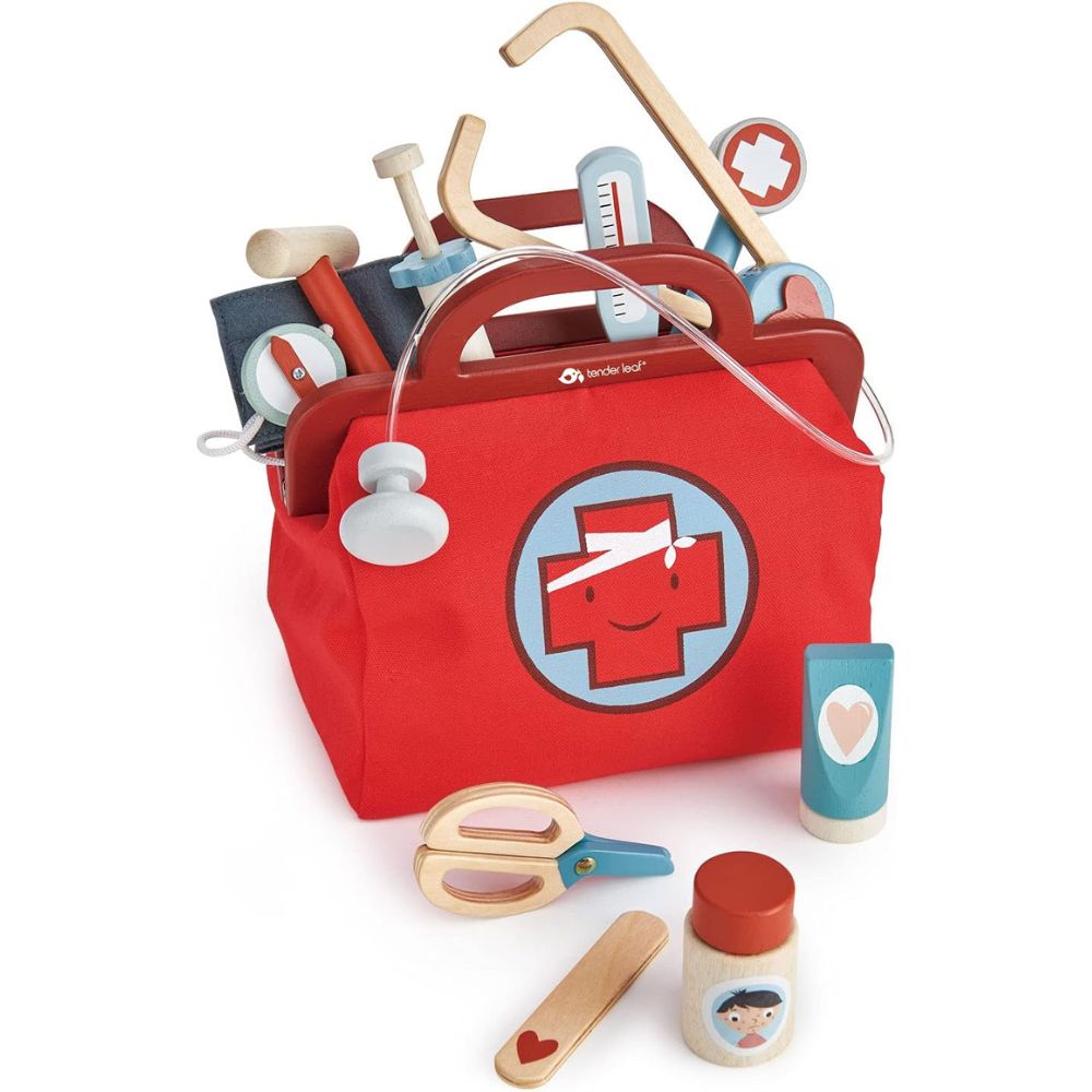 Tender Blattspielzeug: Ein medizinisches Set mit einem Kofferraum