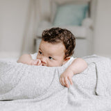 Aden+Anais: dzianinowy otulacz + czapeczka Snuggle Knit - Noski Noski