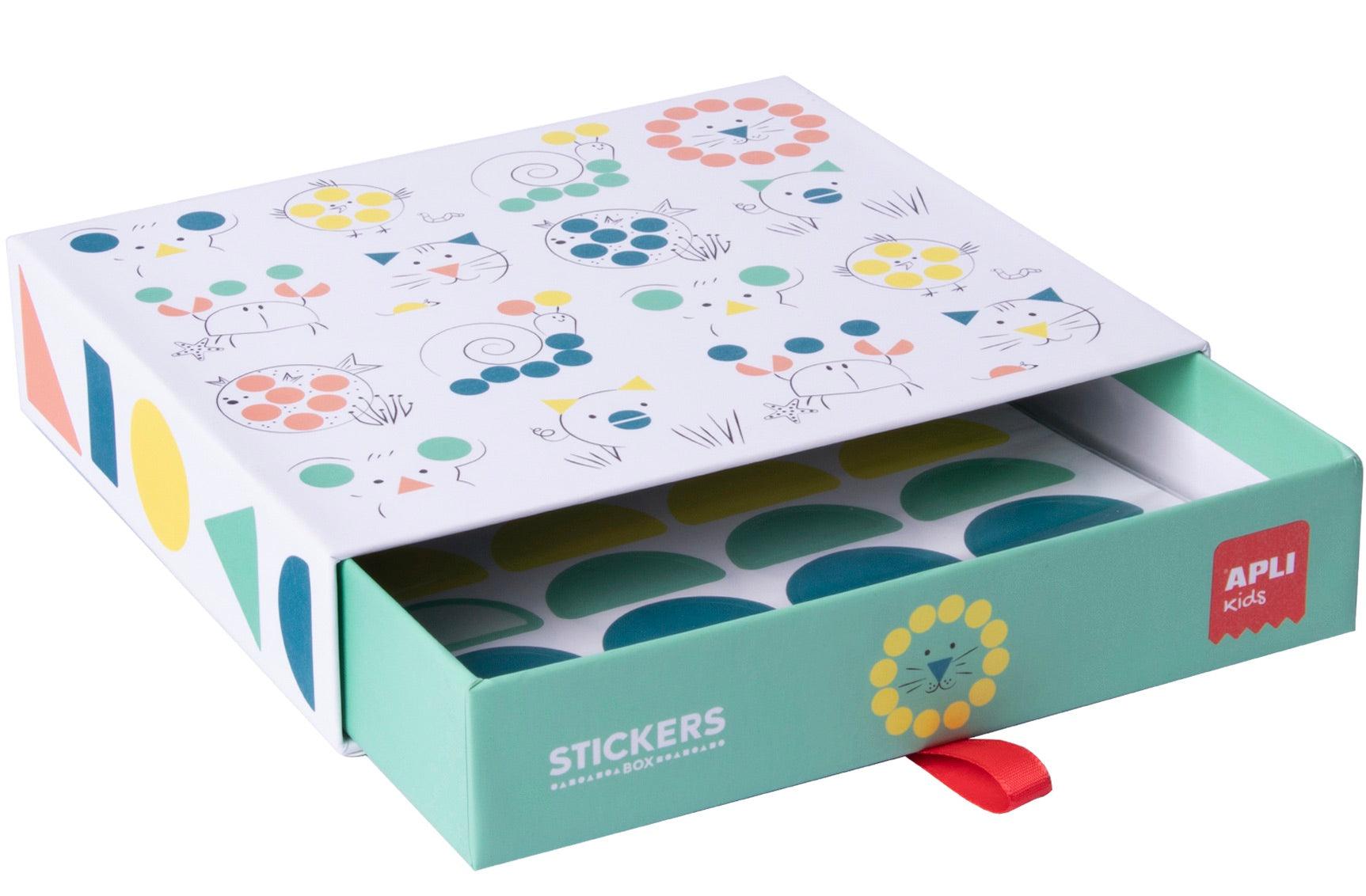 Apli Kids: zestaw z geometrycznymi naklejkami Stickers Box - Noski Noski