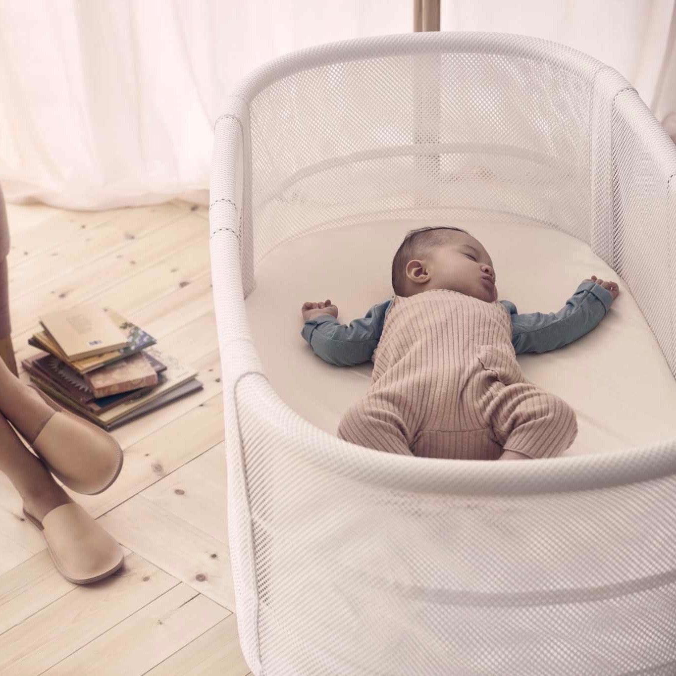 BabyBjorn: łóżeczko dla niemowląt Baby Crib - Noski Noski