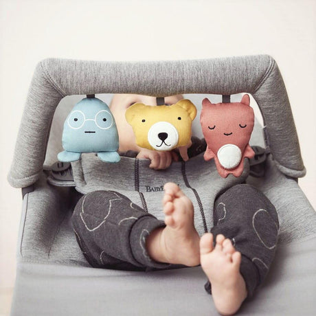 BabyBjorn: zabawka do leżaczka Soft Friends - Noski Noski