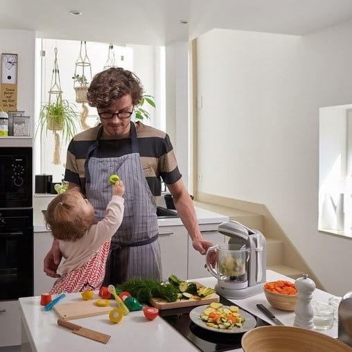 Beaba: wielofunkcyjne urządzenie do gotowania Babycook Grey - Noski Noski