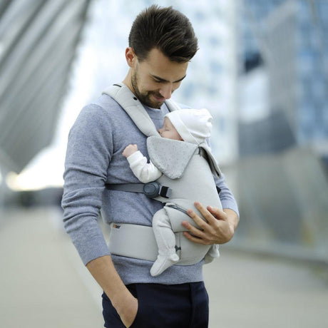 Ergonomiczne nosidełko dla dziecka BeSafe iZi Haven Premium, wygodne dla niemowlaka od 1. miesiąca do 3 lat, miękkie tkaniny.
