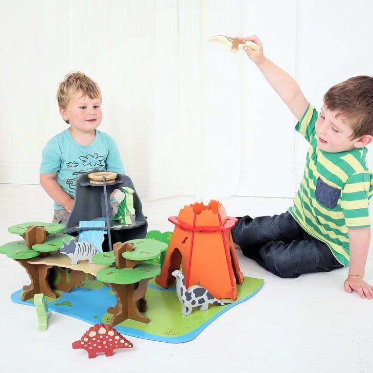 Bigjigs Toys: drewniana kraina dinozaurów Dino Island - Noski Noski
