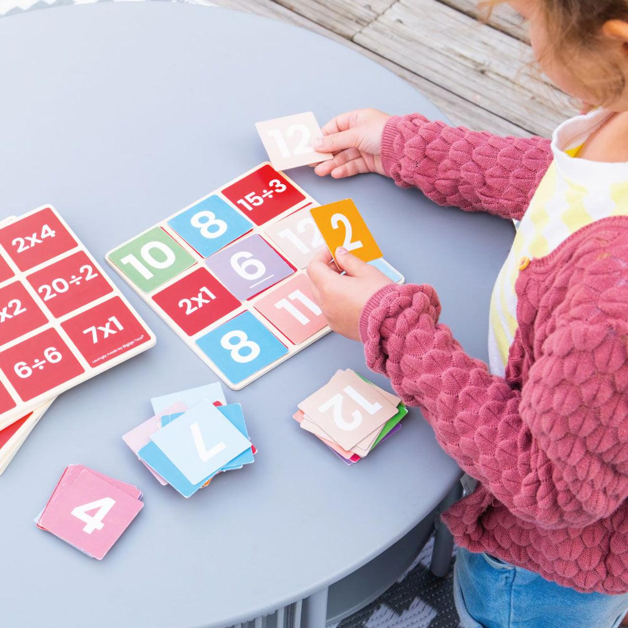 Bigjigs Toys: karty do nauki mnożenia i dzielenia Math Bingo - Noski Noski