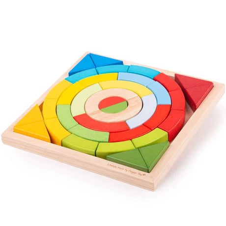 Kreatywne ukladanki drewniane Bigjigs Toys Arches Triangles to edukacyjna zabawka sensoryczna dla dzieci.