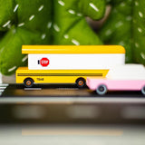 Candylab Toys: drewniany autobus School Bus - Noski Noski