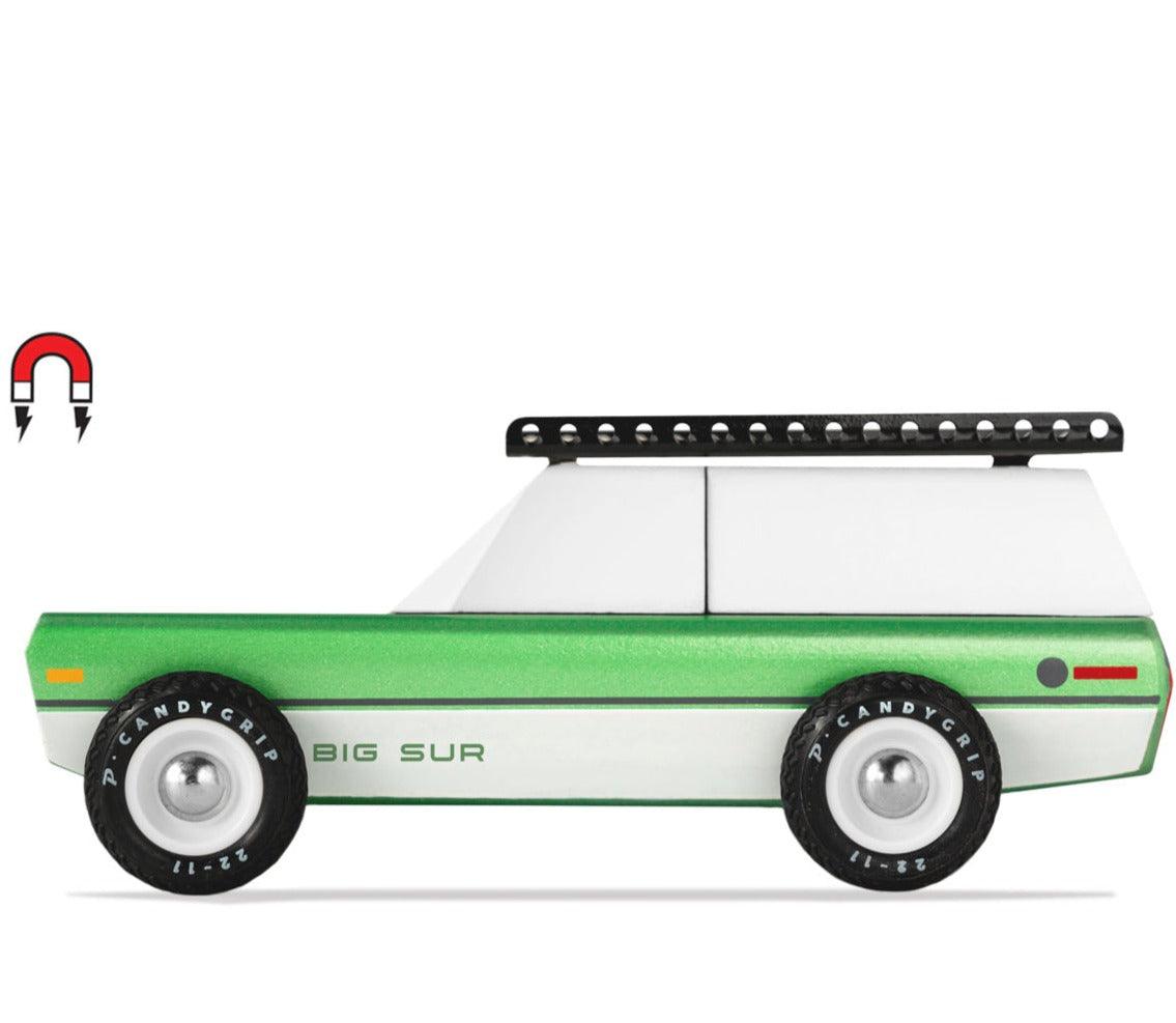 Candylab Toys: drewniany samochód Big Sur Green - Noski Noski