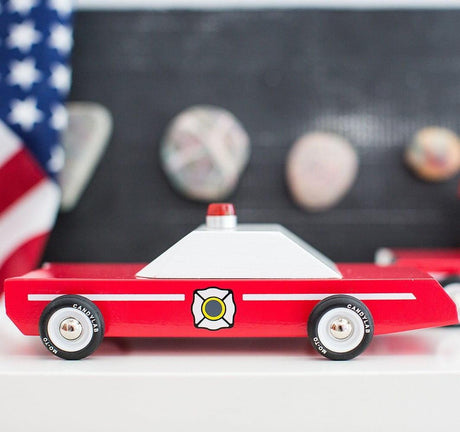 Candylab Toys: drewniany samochód straż pożarna Americana Firechief - Noski Noski