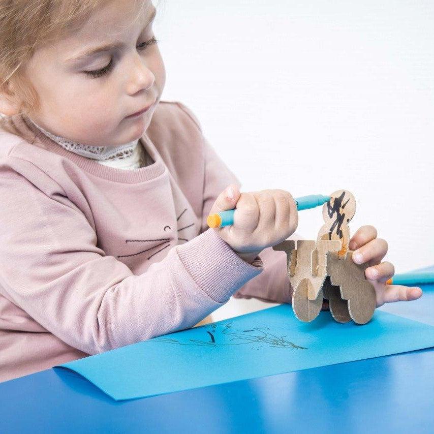 Dantoy: garaż z autkami z trzciny cukrowej z kartonowymi zabawkami BIOplastic - Noski Noski