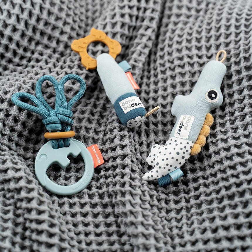 Done by Deer: zestaw prezentowy Tiny Toys - Noski Noski