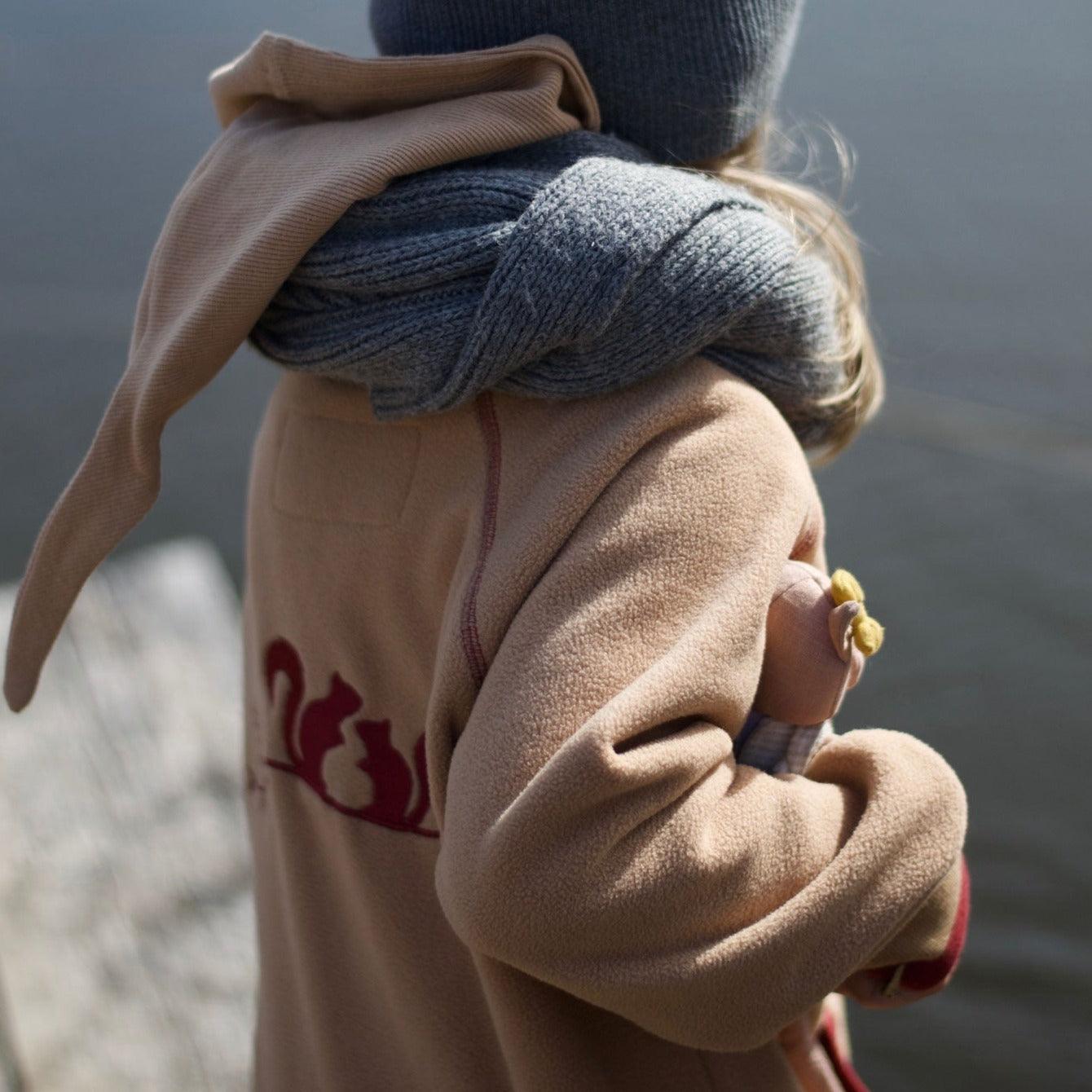 Ducksday: kombinezon polarowy Buggy Fleece Suit 104-110 - Noski Noski