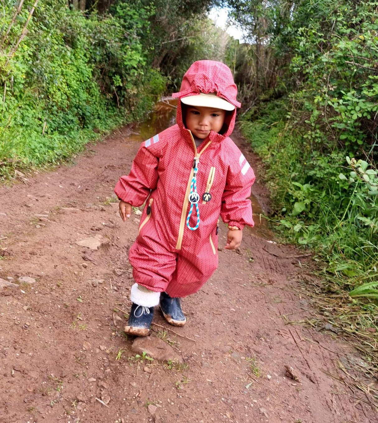 Ducksday: kombinezon przeciwdeszczowy Rainsuit Recycled 104-110 4-5 lata - Noski Noski