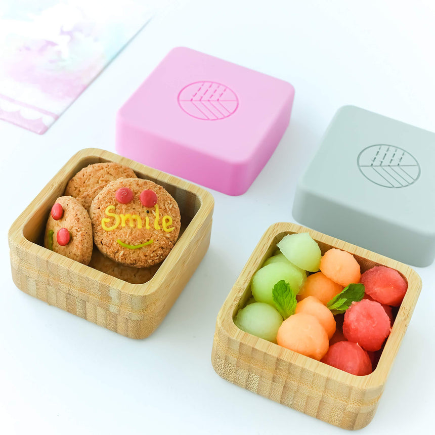 Lunch box Eco Rascals: zestaw 2 bambusowych, lekkich i szczelnych pojemników na przekąski, idealny lunchbox dla dzieci.