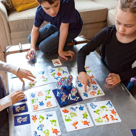 Fat Brain Toys: gra familijna Yeti or Not! - Noski Noski