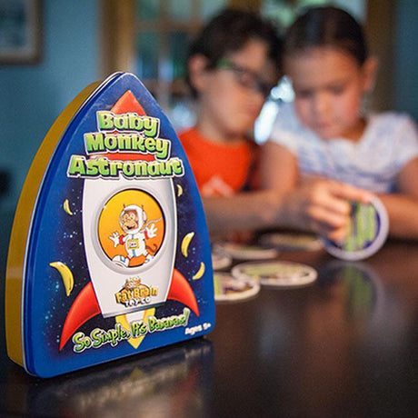 Fat Brain Toys: gra małpka odlicza Baby Monkey Astronaut - Noski Noski