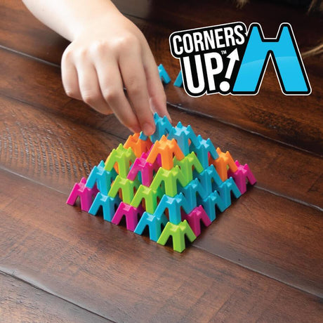 Fat Brain Toys Corners Up: strategiczna gra logiczna, budowanie piramidy z cegiełek, idealna gra rodzinna do domu i podróży.