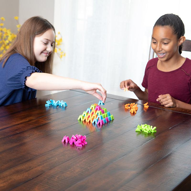 Fat Brain Toys: gra strategiczna Corners Up - Noski Noski