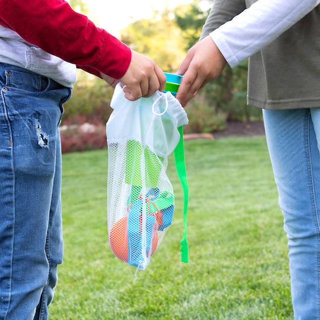 Fat Brain Toys: gra zręcznościowa przeciąganie i zbijanie SwipeShot - Noski Noski