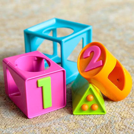 Fat Brain Toys: łamigłówka Smarty Cube 1-2-3 - Noski Noski