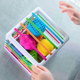 Fat Brain Toys: sorter elastyczna kostka sensoryczna InnyBin - Noski Noski