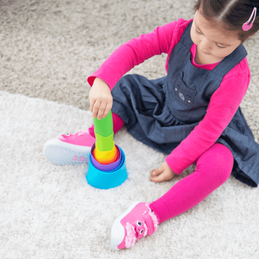 Fat Brain Toys: zakręcona wieża SpiroKu - Noski Noski