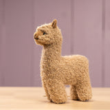 Gabo Wool: wełniana figurka alpaka Mama Alpaca 15 cm - Noski Noski