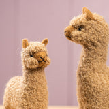 Gabo Wool: wełniana figurka alpaka Mama Alpaca 15 cm - Noski Noski