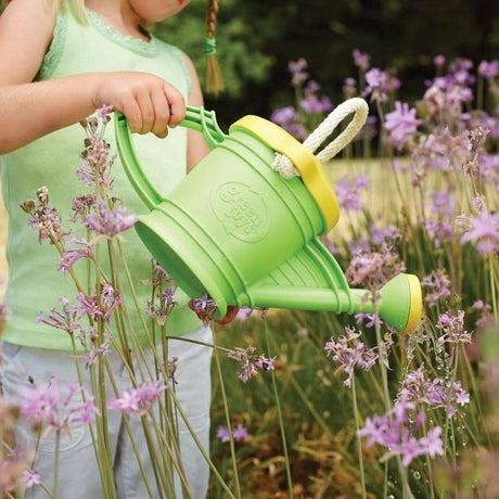 Green Toys: narzędzia ogrodowe i konewka Watering Can - Noski Noski