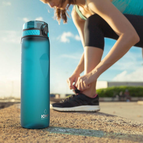 Ion8: butelka Sports Water Bottle 1100 ml - Noski Noski