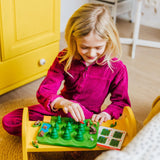 Gra logiczna Iuvi Games Misie w Lesie Smart Games, 80 wyzwań, rozwija logiczne myślenie, wciągająca układanka dla dzieci.