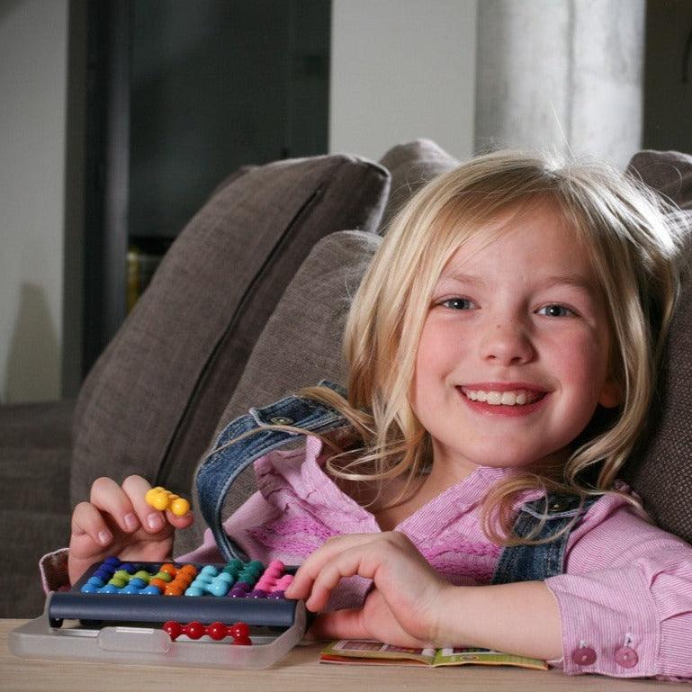 IUVI Games: podróżna gra logiczna IQ Fit Smart Games - Noski Noski