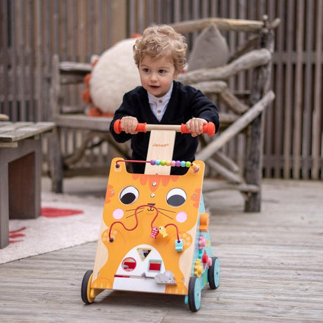 Chodzik dla dziecka Janod Cat Baby Walker, wspomagający rozwój motoryczny i kreatywną zabawę malucha, idealny na roczek.