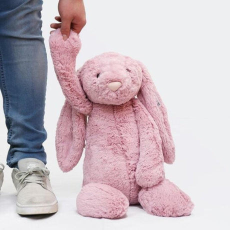 Jellycat: duża przytulanka królik Huge Bashful Bunny 51 cm - Noski Noski