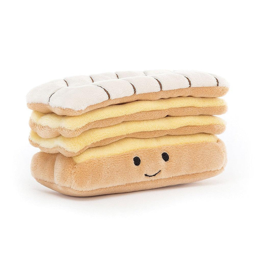 Maskotka Ciastko Jellycat Pretty Patisserie Mille Feuille, urocza i mięciutka karpatka do przytulania i zabawy.
