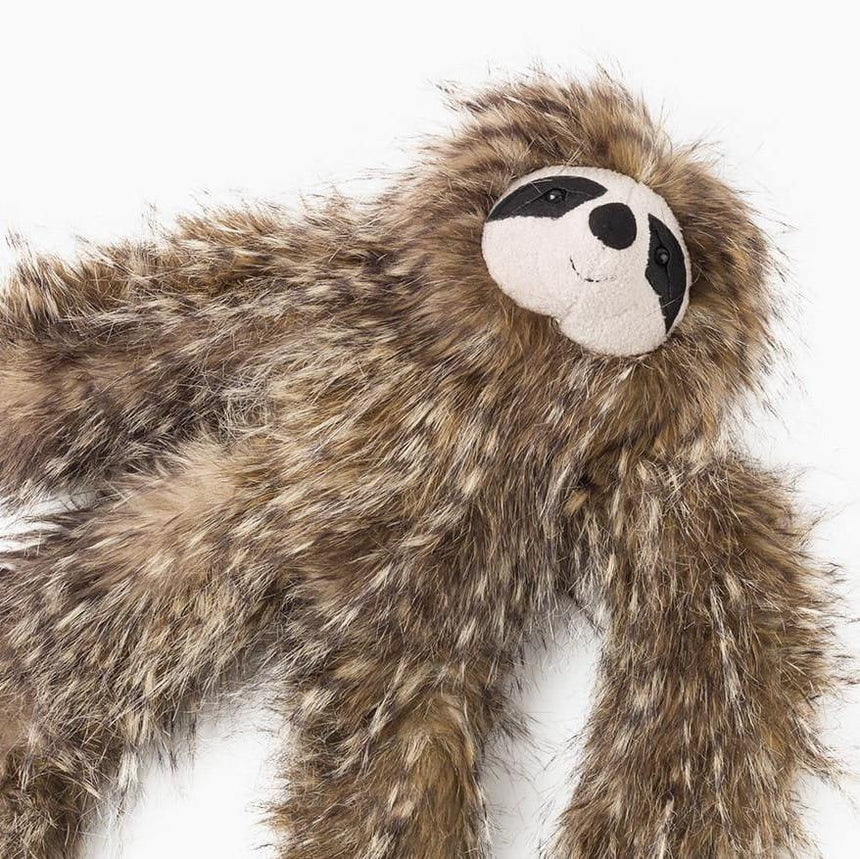 Leniwiec maskotka Jellycat Ciril 43 cm, miękki i przytulny pluszak, idealny towarzysz zabaw i drzemek dla dzieci.