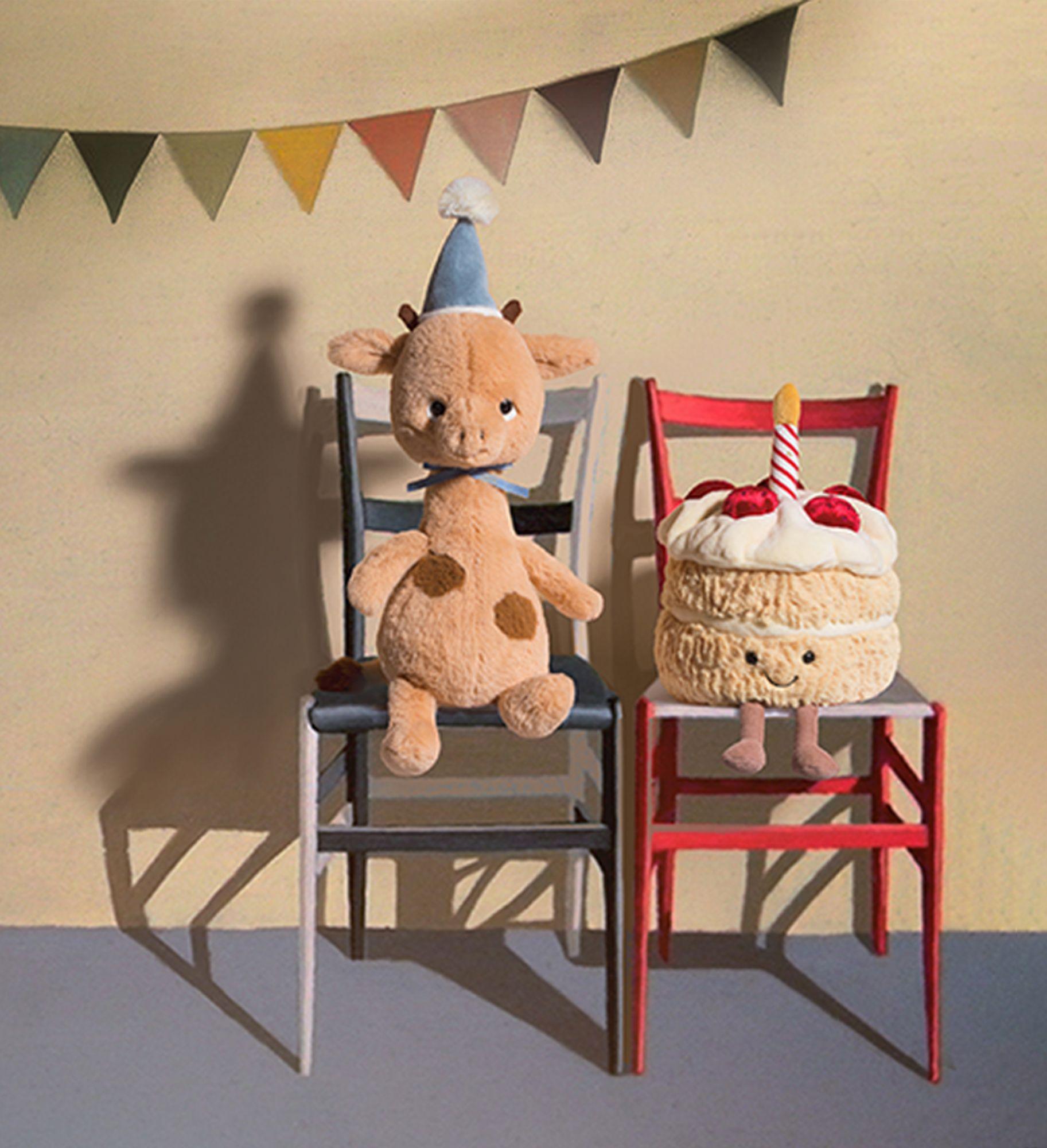Jellycat: przytulanka tort urodzinowy Amuseable Birthday Cake 16 cm - Noski Noski