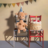 Maskotka żyrafa Jellycat Jollipop Giraffe 23 cm z czapeczką i pomponem, mięciutka przyjaciółka dla dzieci.