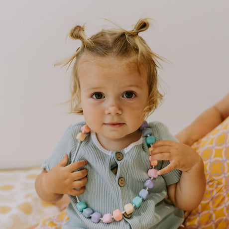 Jellystone Designs: naszyjnik silikonowe korale dla dzieci Princess and the Pea Necklace - Noski Noski
