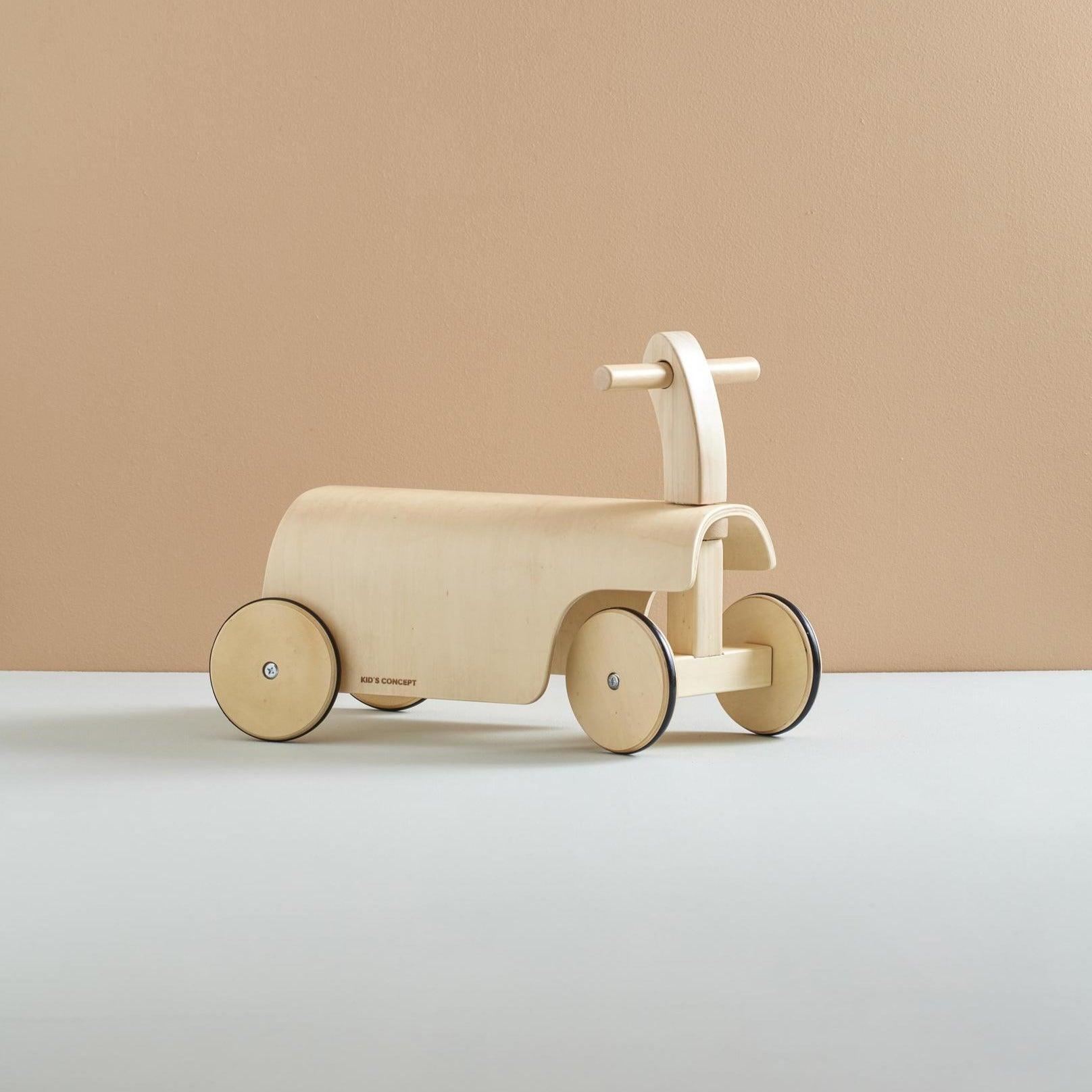 Kid's Concept: drewniany jeździk Aiden - Noski Noski