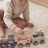 Kid's Concept: drewniany pociąg ze zwierzątkami Edvin - Noski Noski