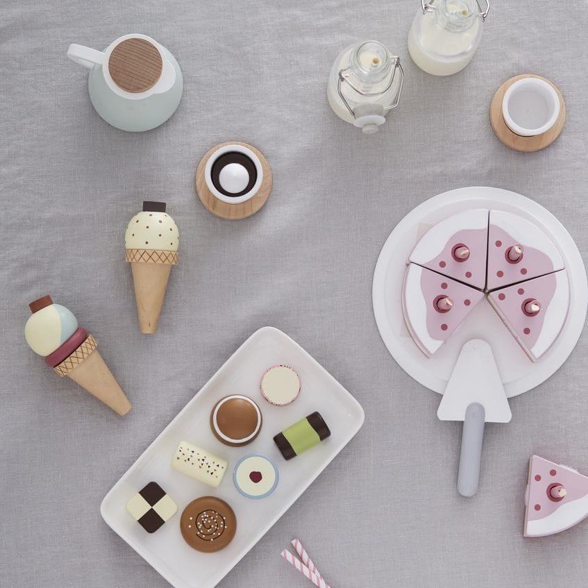 Kid's Concept: drewniany tort urodzinowy Kid's Bistro - Noski Noski