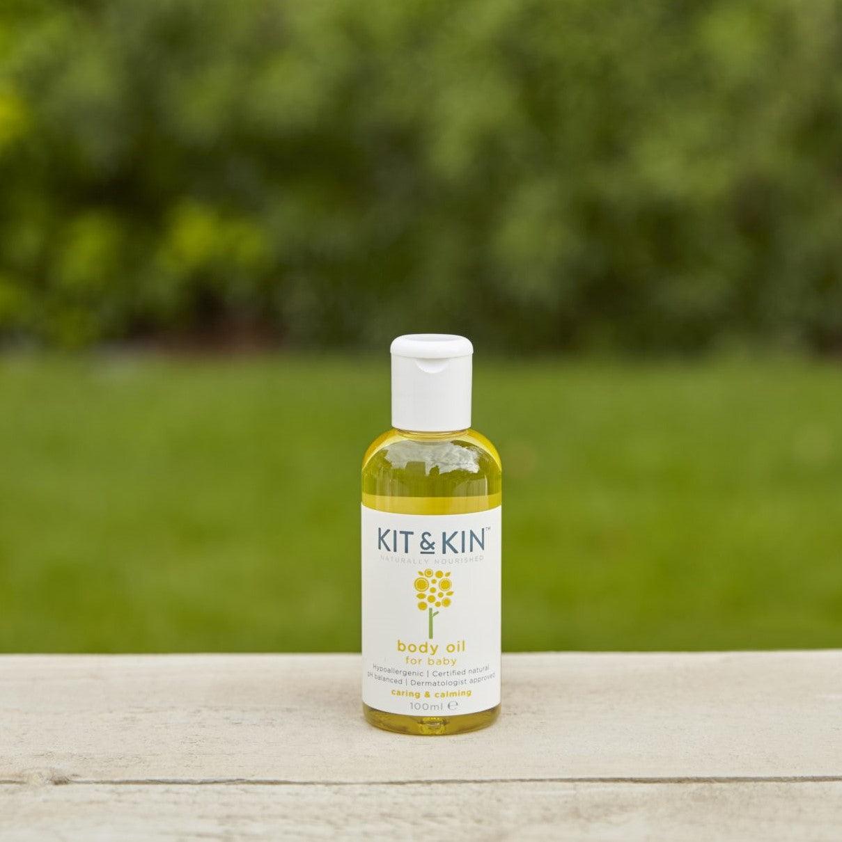 Kit and Kin: łagodzący organiczny olejek dla Maluszka 100 ml - Noski Noski
