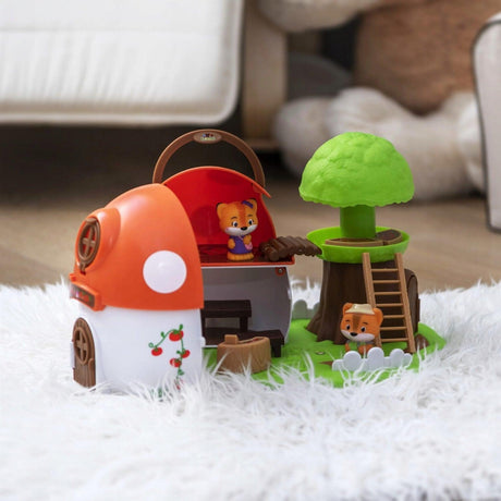 Sklep spożywczy Klorofil Muchomorek - domek dla lalek, zabawka edukacyjna w formie magicznego drzewa z małym sprzedawcą.