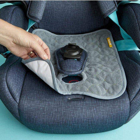 Podkładka do fotelika samochodowego Koo-di Oopsie Do, idealna w trakcie odpieluchowania, technologia Wetec, łatwe czyszczenie.