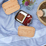 Lassig: lunchbox ze stali nierdzewnej z bambusową pokrywką Adventure - Noski Noski