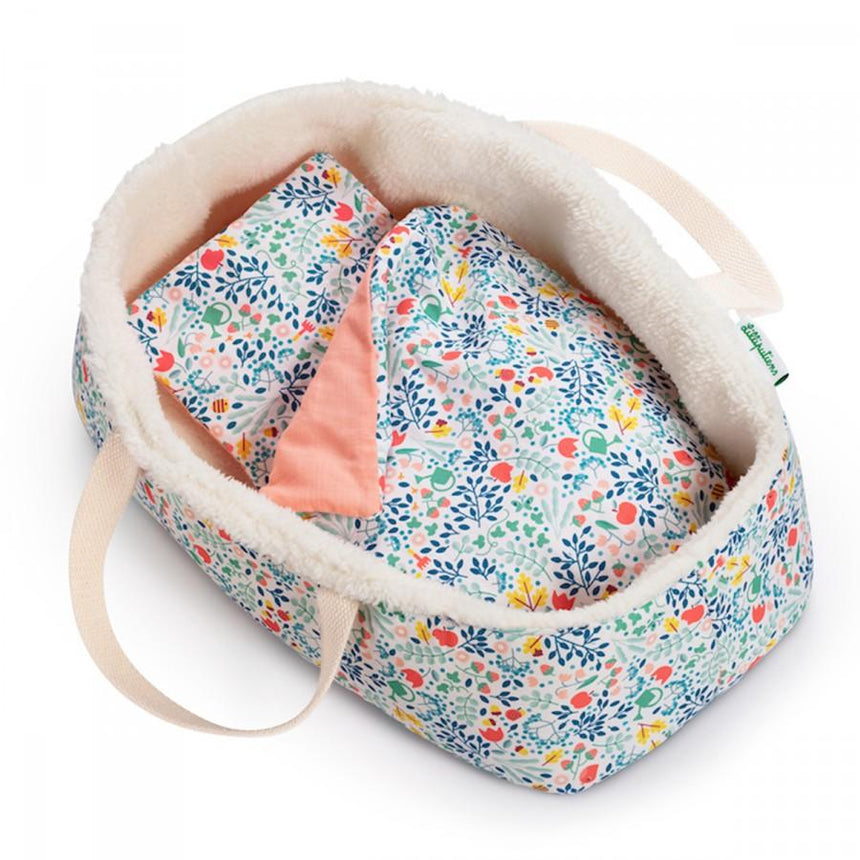 Nosidełko dla lalek Lilliputiens Babydoll Basket z poduszką i kocykiem, idealne na spacery z ulubioną lalką.