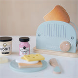 Little Dutch: drewniany toster Toaster Set - Noski Noski